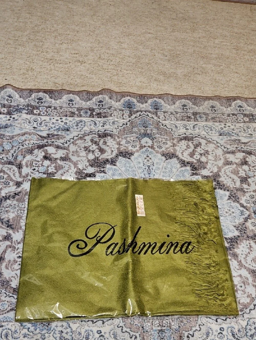 70% Cashmere/ 30% Silk Olive Pashmina Shawl Scarf Wrap